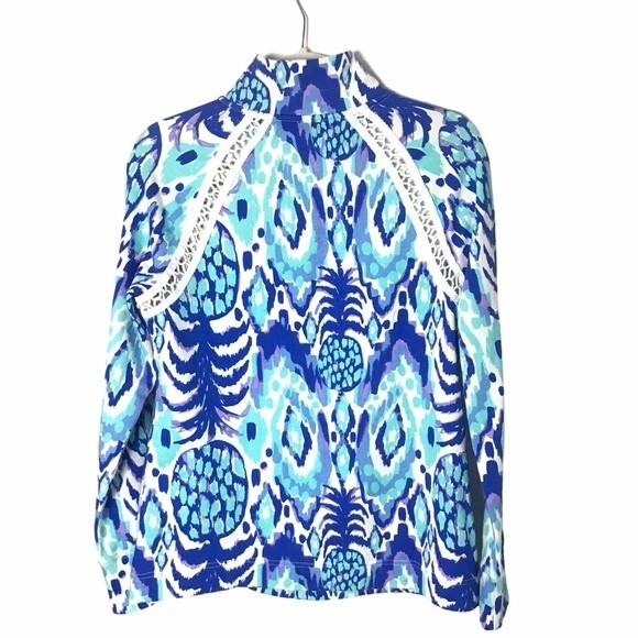 Lilly Pulitzer Skipper Popover Serene Blue Tropi Call Me Pineapple Print  Size S - Picture 4 of 5